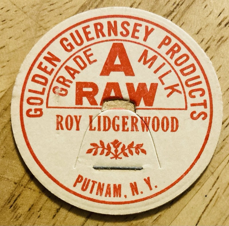 MILK BOTTLE CAP~GOLDEN GUERNSEY PRODUCTS, ROY LIDGERWOOD, PROP. PUTNAM, NY.