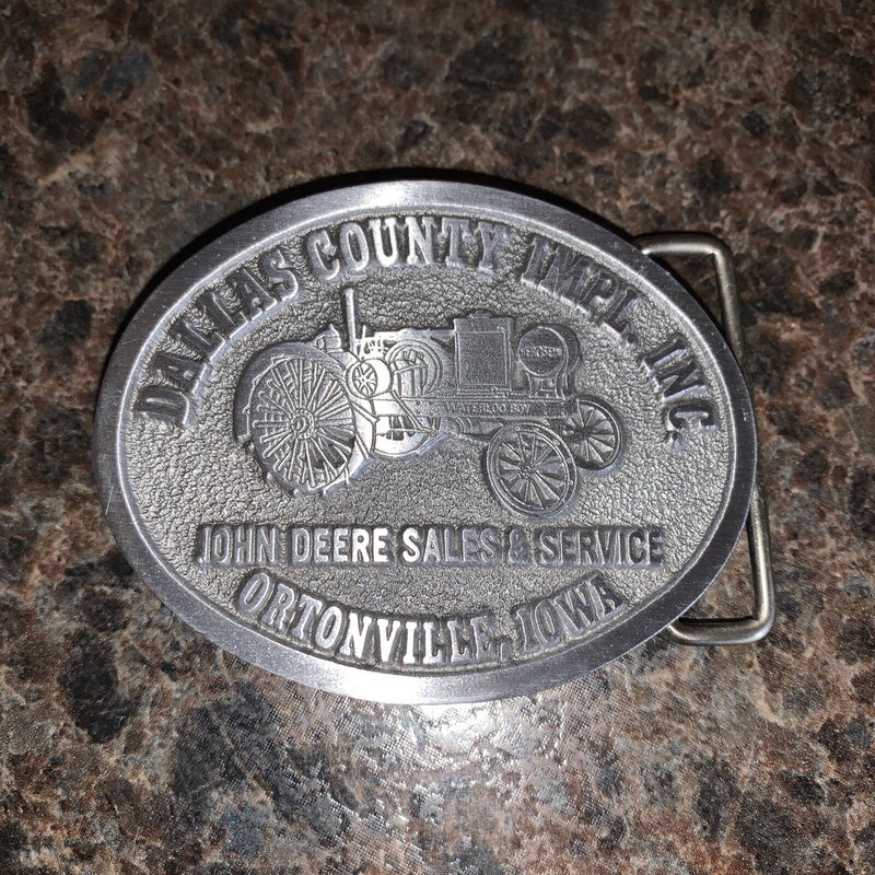Vtg Dallas County Implement Inc. John Deere Belt Buckle – Ortonvillle, IA