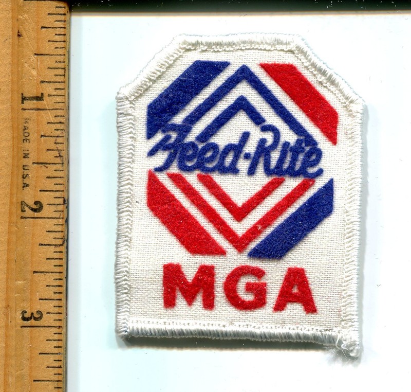 COLLECTIBLE ADVERTISING AGR. FEED-RITE MGA HAT / JACKET PATCH UNUSED