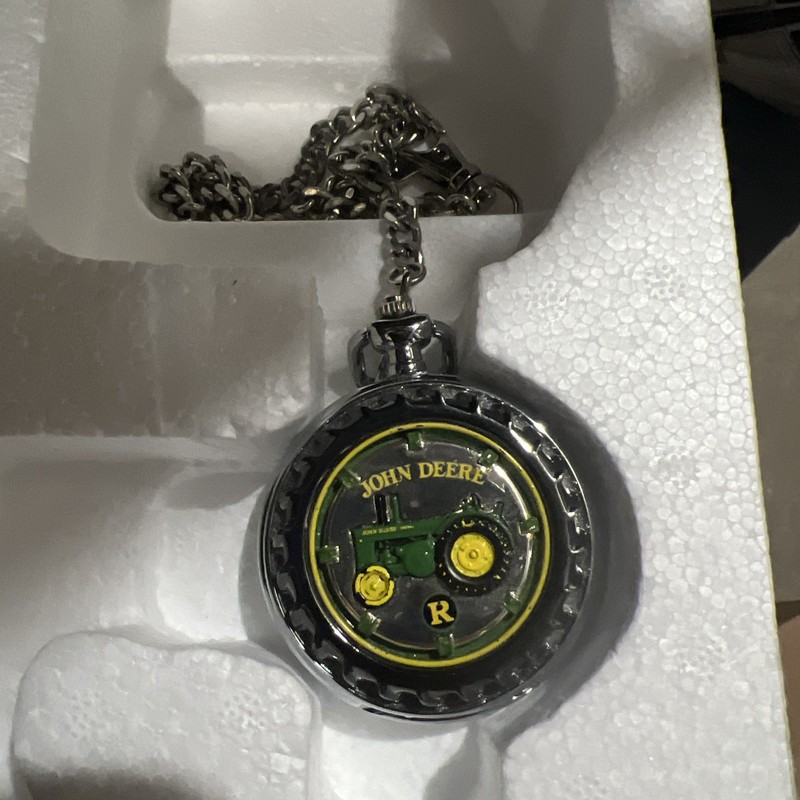 Vintage John Deere Tractor Model R Franklin Mint Collectable Pocket Watch
