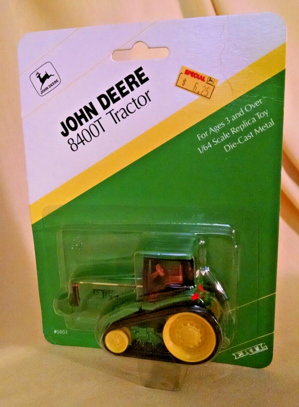 JOHN DEERE TRACTOR 8400T TRACKS #5051 1:64 SCALE DIE CAST ERTL NEW 1997 SEALED.