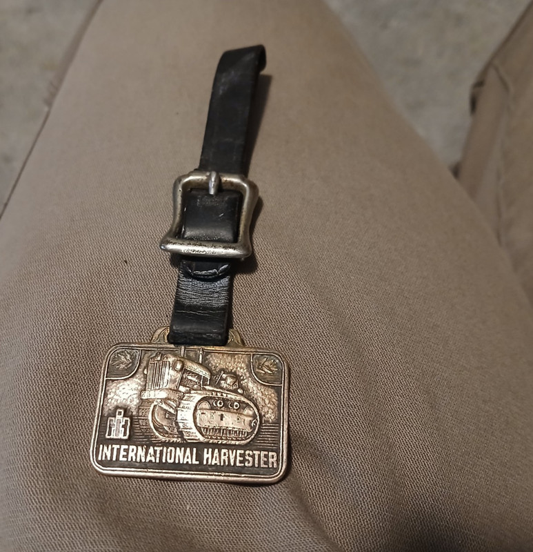 IH International Harvester TD18 Crawler Tractor Watch Fob Herman Brown Comp Iowa