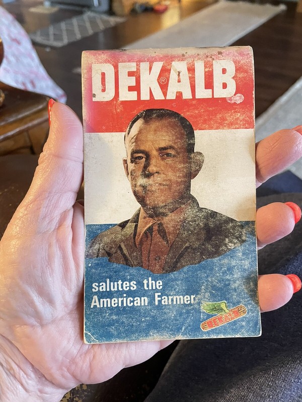 VINTAGE 1960’s Dekalb Hybrid Seed Corn Memo Flip Notebook Farm Advertising Book