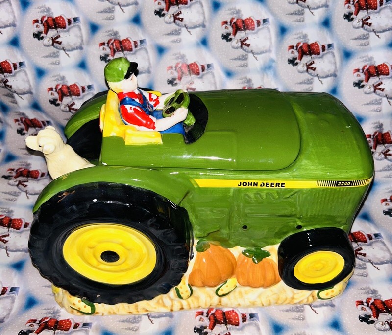 2002 Gibson Vintage John Deere Summers Harvest 8″ Official Cookie Jar Tractor