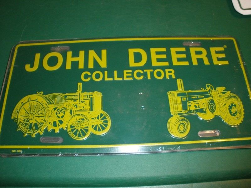 NEW Sealed John Deere Metal License Plate John Deere Collector (darker Green)