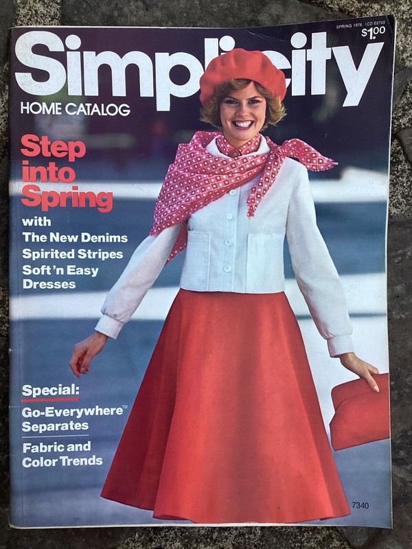 Original Spring 1976 Simplicity Fashion Pattern Clothes Magazine 96 pages