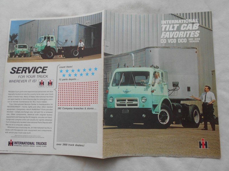 INTERNATIONAL IH TRUCKS BROCHURE-TILT CAB FAVORITES CO VCO DCO 190-220 SERIES