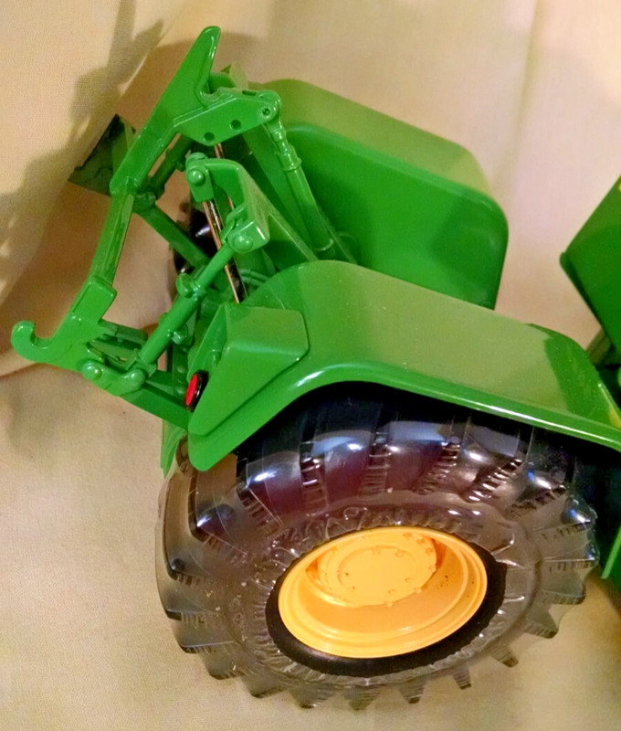 John Deere 8020 Diesel Tractor Precision #22 Coin Only No Box Ertl Articulated gallery