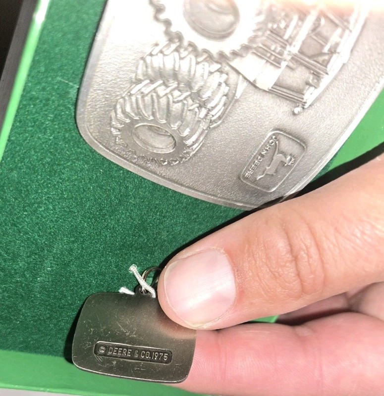 Vintage 1975 John Deere Belt Buckle and Key Chain, in Box 4 Wd Possibly 8630 gallery