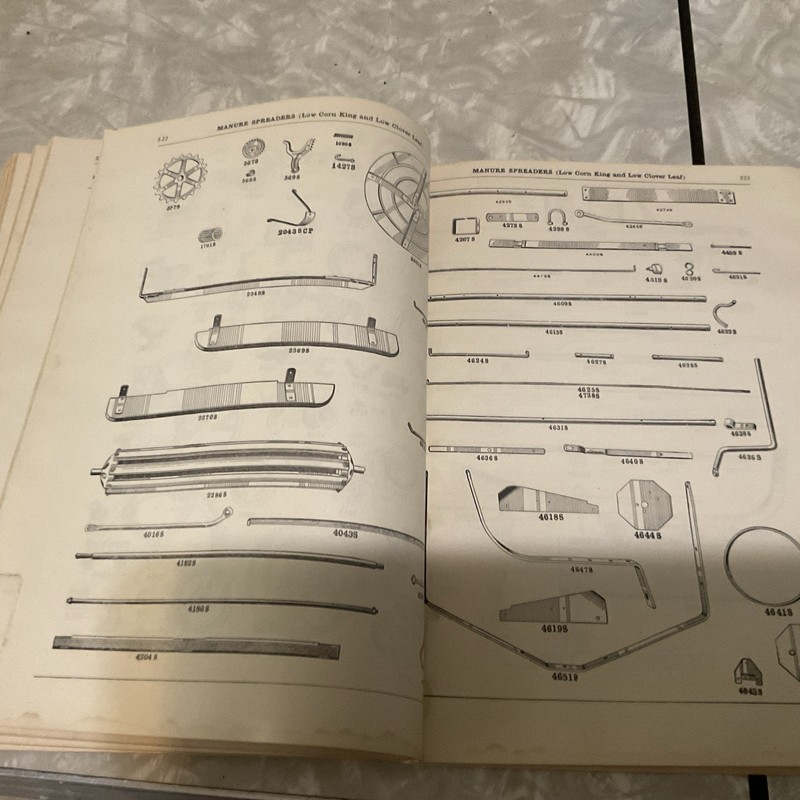 1928 IHC McCORMICK-DEERING TILLAGE IMPLEMENT REPAIRS CATALOG 25-TM gallery