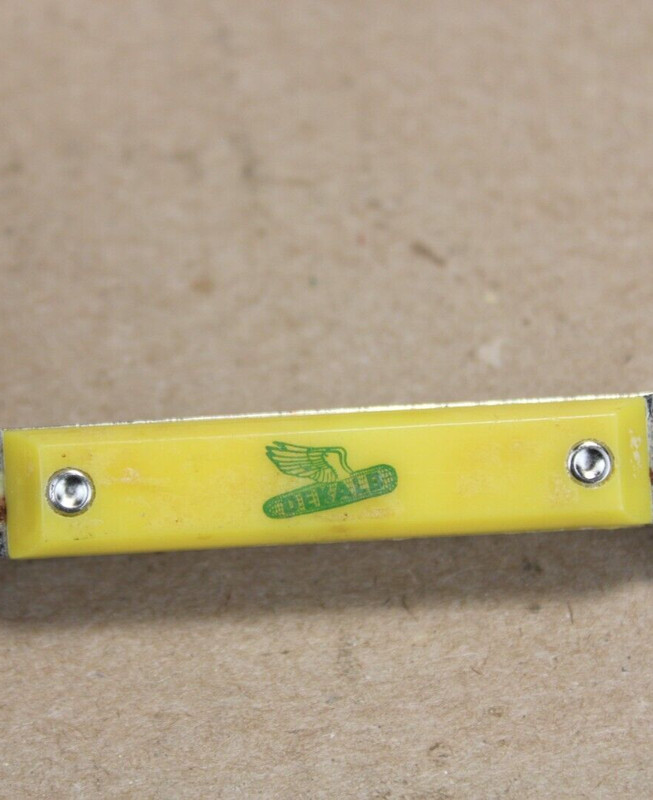 hard to find * 1950s era DEKALB SEED CORN Old Lucite Bottle Opener ~ GREAT SHAPE