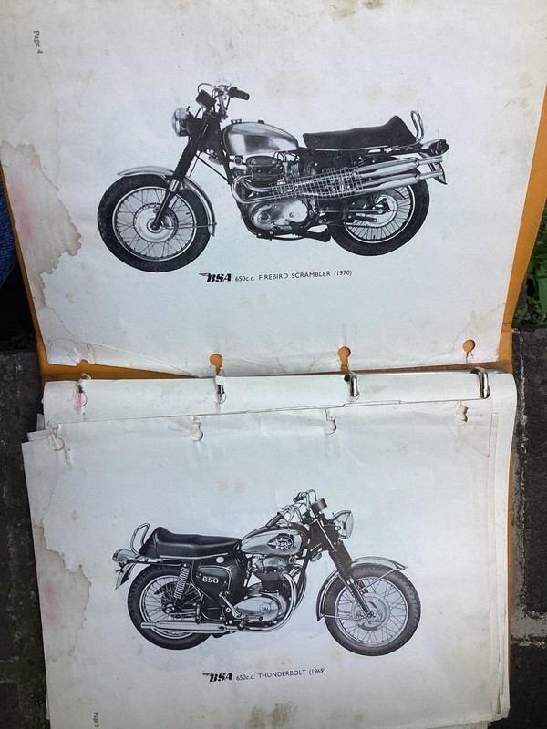 Original Vintage BSA 500 & 600 Unit Construction Twins Workshop Manual Notebook gallery