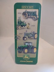John Deere “Since 1837” Tin Metal Box Locker Coin Bank Collector’s Tractor Art