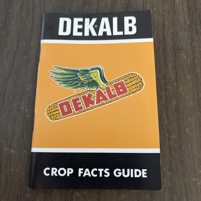 Vtg DeKalb Seed Pocket Farmer Notebook Crop Facts Guide 1971