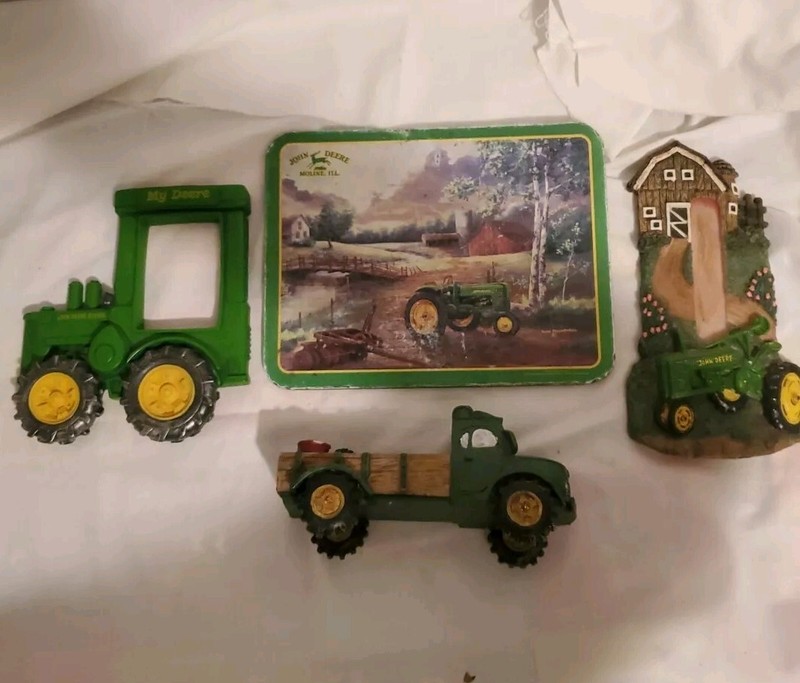 Enesco John Deere Diesel Tractor Picture Frame, Truck , Thermoitor And Sign