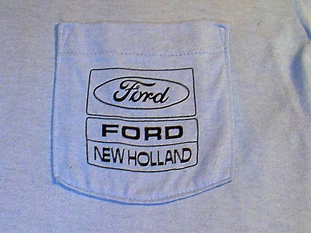 VINTAGE 1986-91 FORD NEW HOLLAND PLANT EMPLOYEES ONLY T-SHIRT JERZEES SIZE M gallery