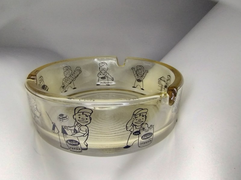 Rare Doughboy Feeds Advertising Ashtray Vintage Character Logo