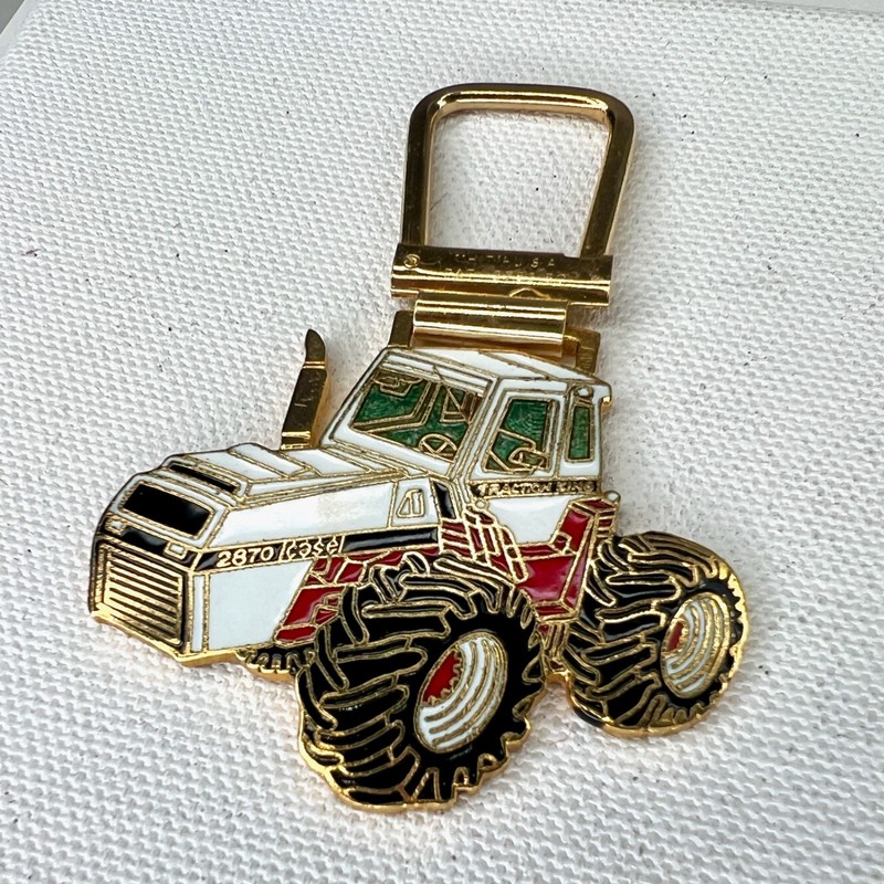 Vintage Case 2870 Traction King Farm Equipment Tractor Enamel Keychain Fob