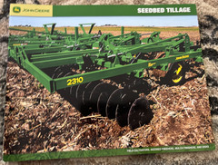 John Deere Seedbed Tillage For 2009 Brochure AMIL26 no.5