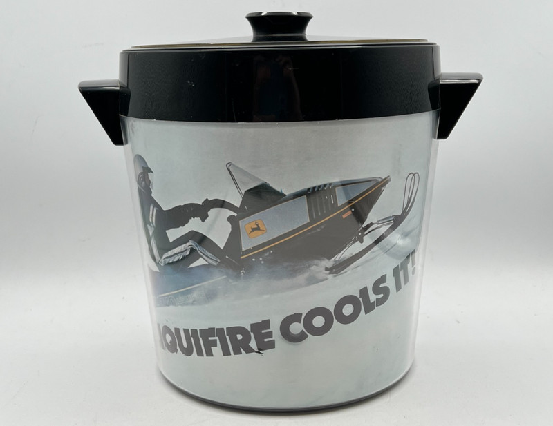 Vintage 1970’s John Deere Liquifire 340 Snowmobile Thermo-Serv Ice Bucket