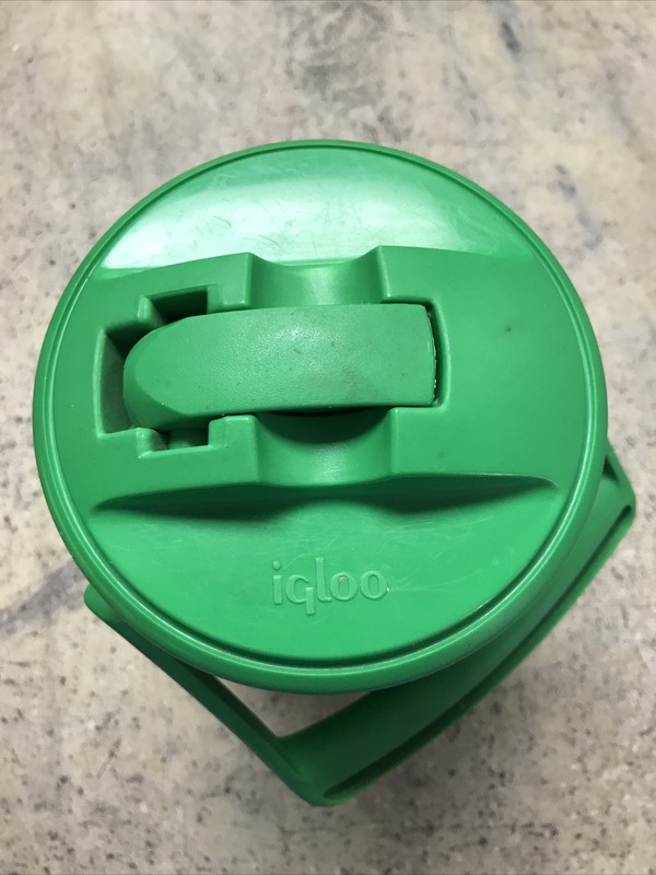 Pioneer Seed Corn Green Igloo Water Drink Jug Cooler 1/2 Gallon w Handle USA Vtg gallery
