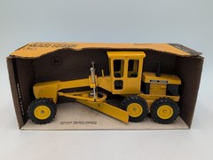 1/16 Vintage Ertl John Deere Motor Grader Construction Toy #3