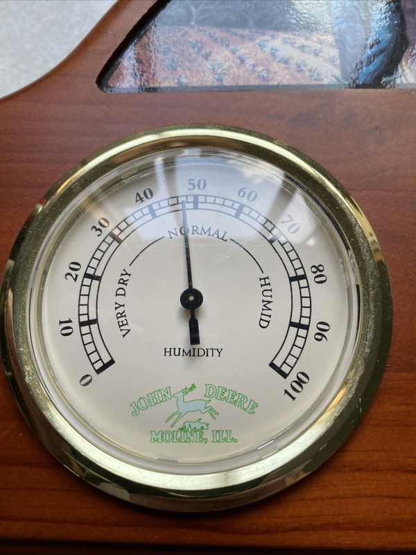 Weather Station John Deere Moline Illinois, temperature/barometer/humidity gallery