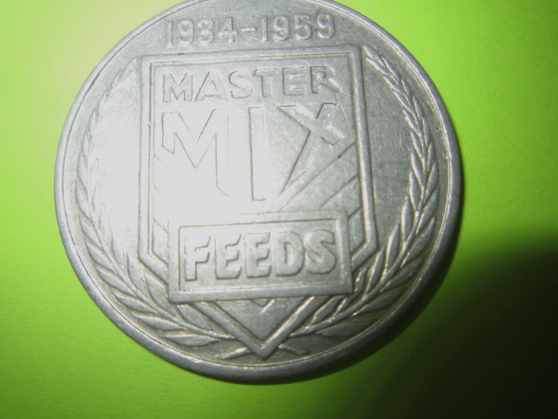 Vintage Master Mix Feeds 25th Anniversary Token 1934-1959 Good Luck Farmers USA!