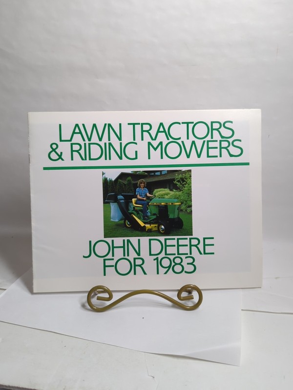 Vintage 1983 John Deere Lawn Tractors & Riding Mowers Sales Product Guide