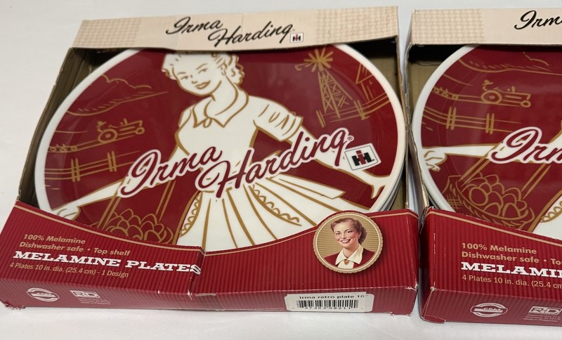 International Harvester Irma Harding Plates 2 RETRO 4 Pack sets NEW BOX gallery
