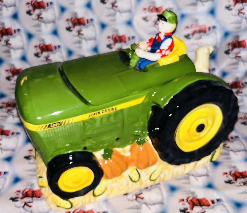 2002 Gibson Vintage John Deere Summers Harvest 8" Official Cookie Jar Tractor gallery
