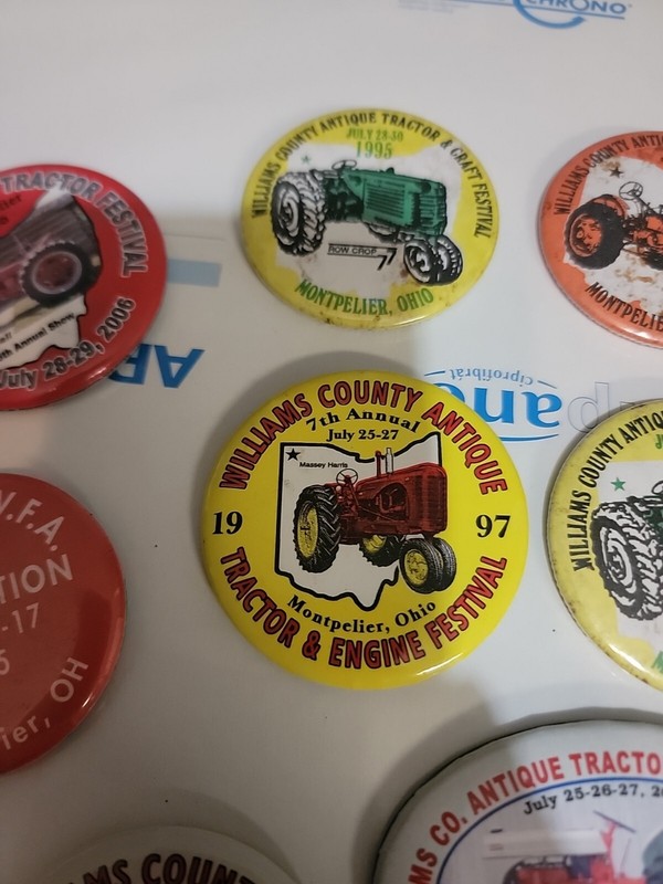 Lot of 8 Vintage Antique Tractor Show Pin-back Buttons Williams Co gallery