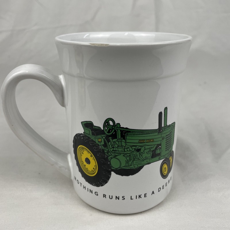 John Deere Green and Yellow Tractor ‘Nothing Runs Like A Deere’ Gibson Mug gallery