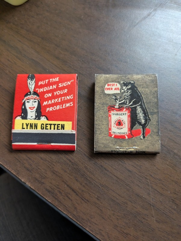 2 Matchbooks, BARLOW FEED CO ~ SARGENT FEED Land O Lakes Lynn Getten Very Nice