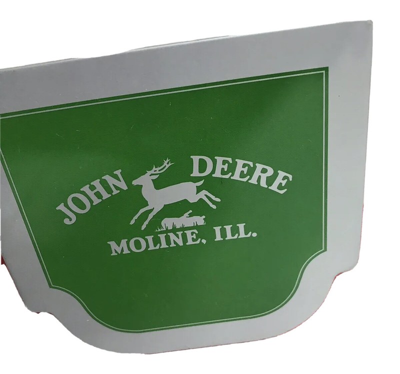 John Deere Flip Top Box 2006 Metal Great Condition Farm Country Scenes gallery