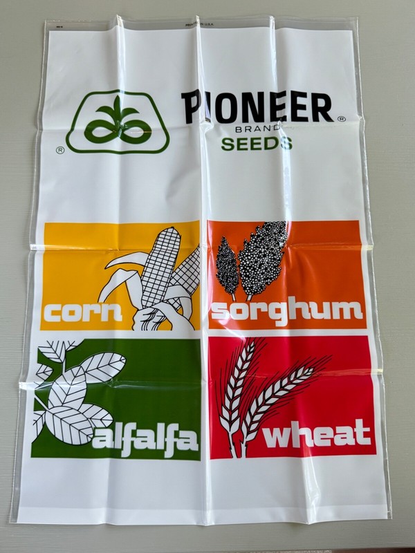 Pioneer Brand Seeds Plastic Bag Sack Corn Sorghum Alfalfa Wheat Unused