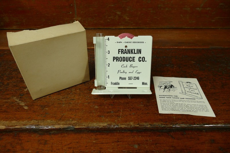 Vintage 1960s Franklin Minnesota Produce Co. Advertising Metal Rain Gauge Sign