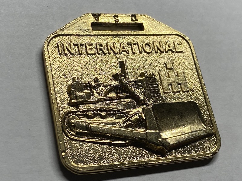 vtg IH international harvestor bulldozer key fob Rish equipment co