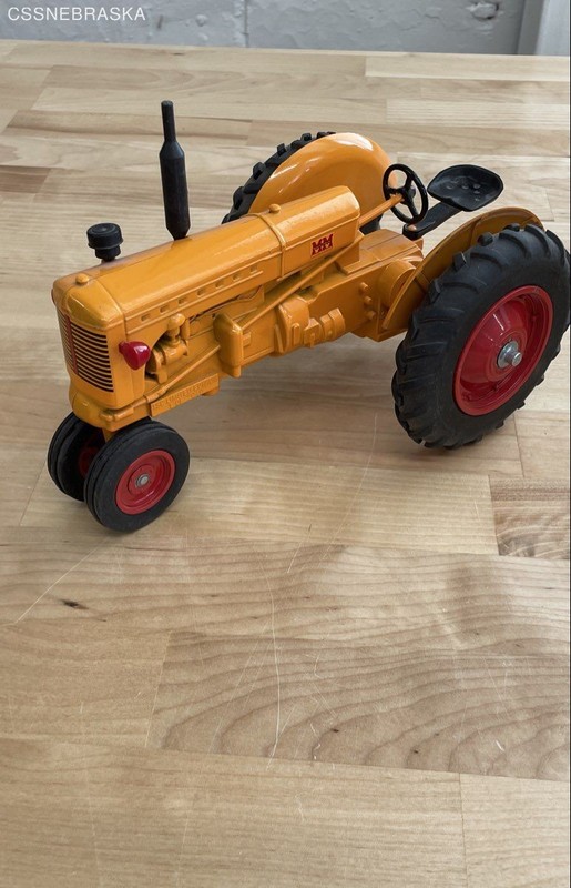 Spec Cast Minneapolis-Moline Die-Cast Tractor TSC Limited Edition 1 of 2040