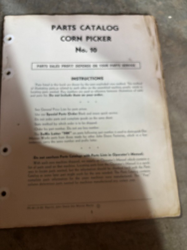 John Deere 10 Corn Picker Parts Book Manual AMIL26