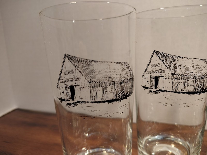 Moor-Man's Set of 4 Vintage Farm Barn 1885 Advertising Drinking Glasses 15 Ounce gallery