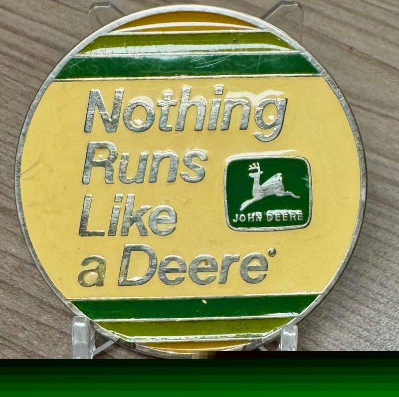JOHN DEERE Nothing Runs Like A Deere Enameled Belt Buckle 