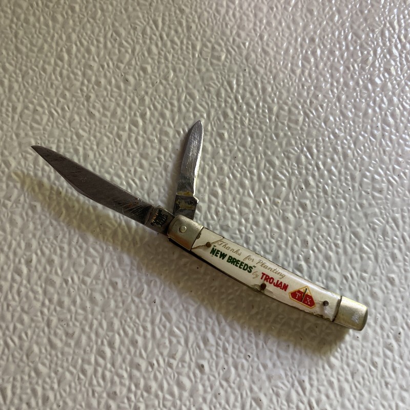 Vintage Trojan Corn Seed Japan Pocket Knife