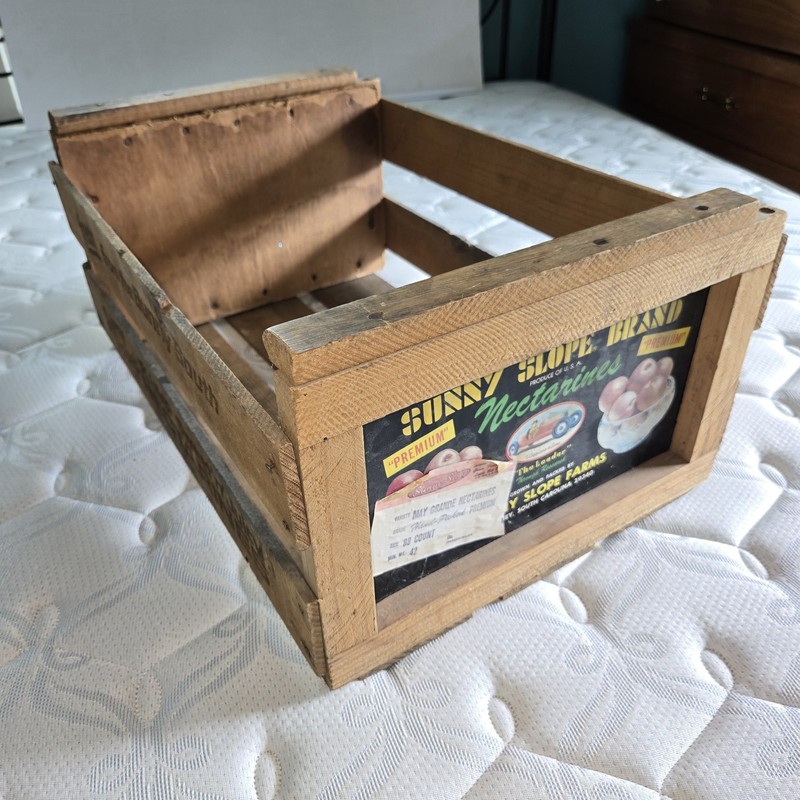 Original Wood Crate SUNNY SLOPE NECTARINES CAGGIANO SONS RACE CAR South Carolina