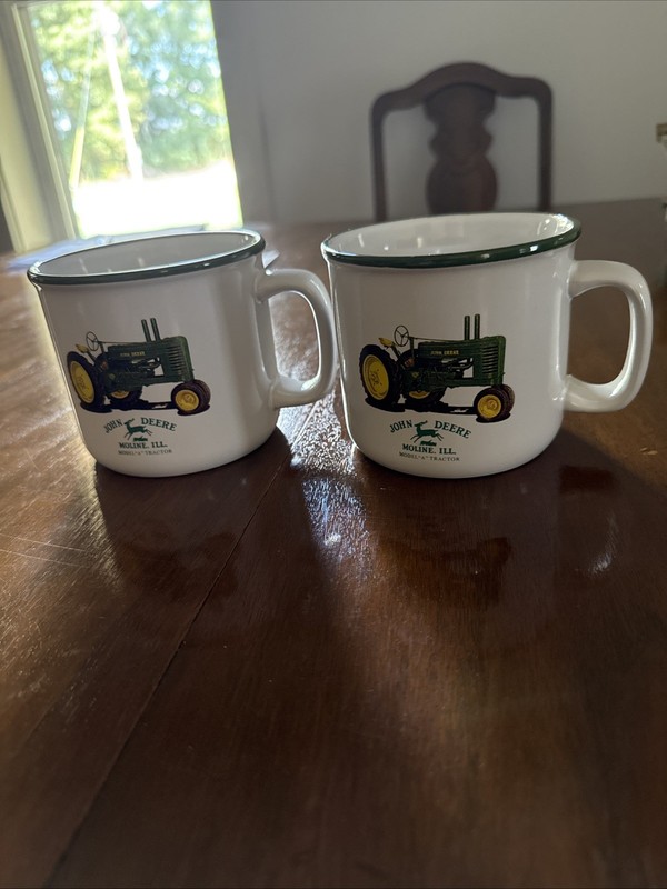 John Deere Model “A” Tractor Moline Illinois Collectible Coffee Soup/Mug 16oz