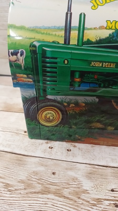 2005 John Deere Mini Tin Lunch Box gallery