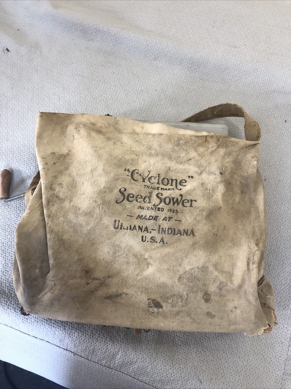 CYCLONE TRADEMARK SEED SOWER PAT 1925 URBANA INDIANA USA
