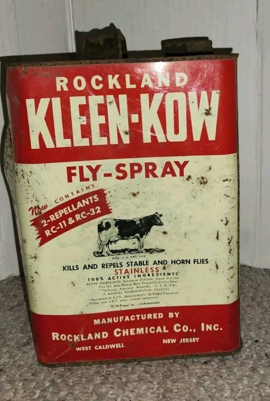 VTG Rockland Kleen Kow Fly Spray West Caldwell New Jersey Metal Tin Gallon Farm