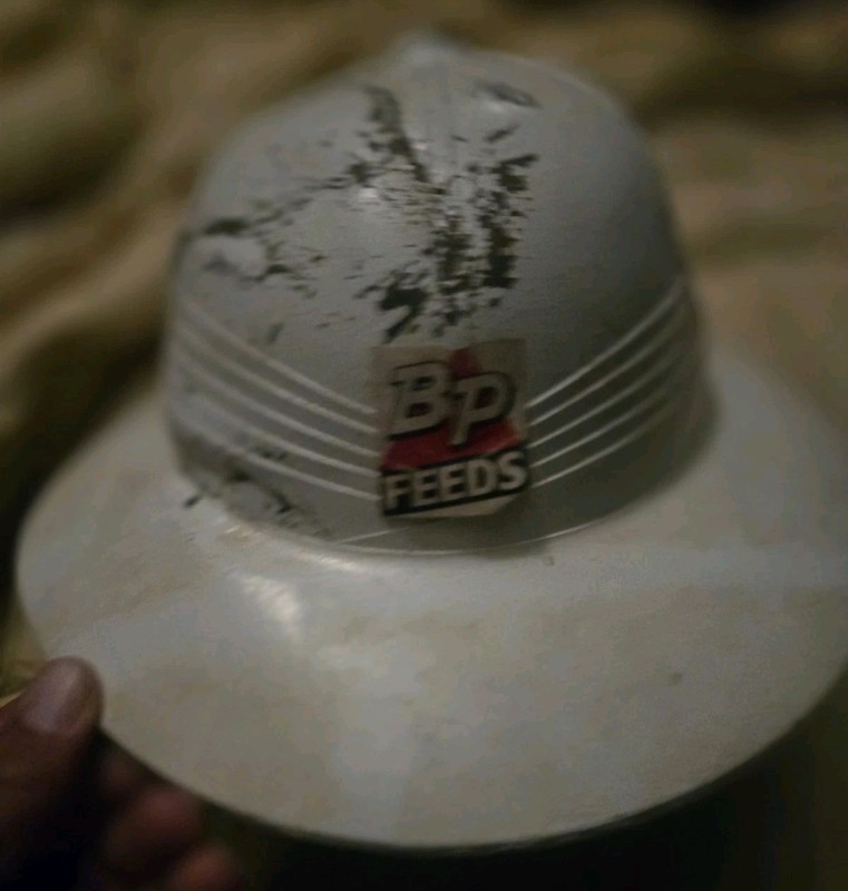 Rare Vintage BP FEEDS Agricultural Advertising Pith Helmet Hard Hat! gallery
