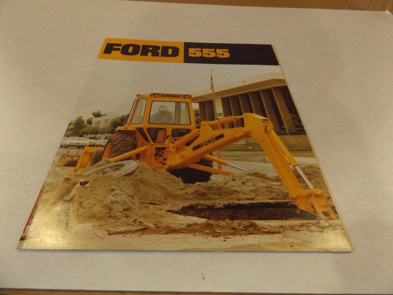 FORD 555 LOADER TRACTOR. LIT # AD-1060